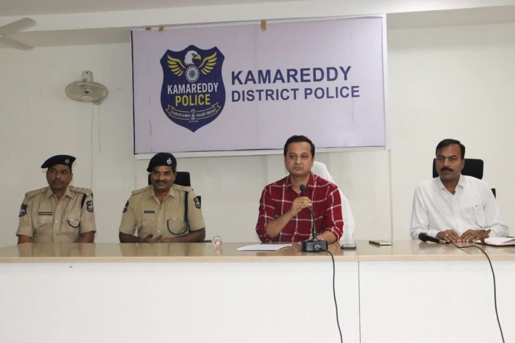 సాంప్రదాయ డప్పులు, వాయిద్యాలతోనే గణేష్ నిమజ్జనాలు చేయాలి