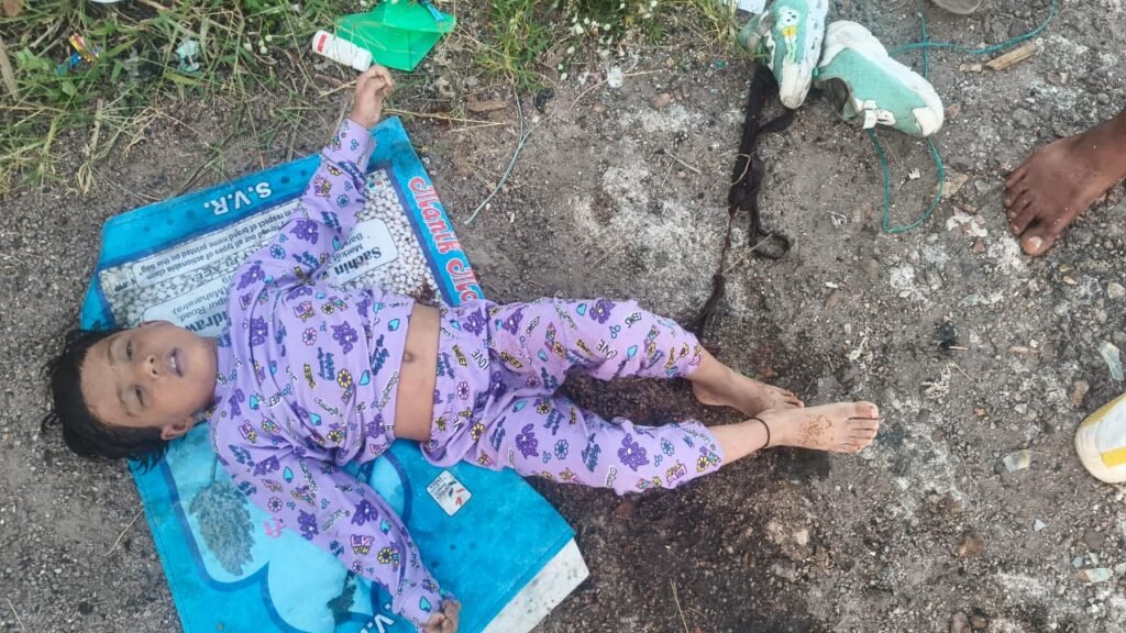 Bodies of mother and daughter found floating in Ashok Sagar