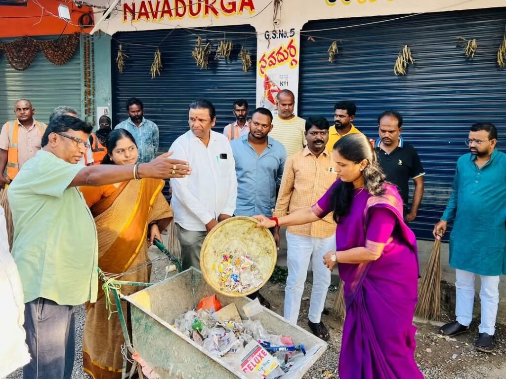 బీజేపీ ఎస్సీ మోర్చా ఆధ్వర్యంలో స్వచ్చభారత్