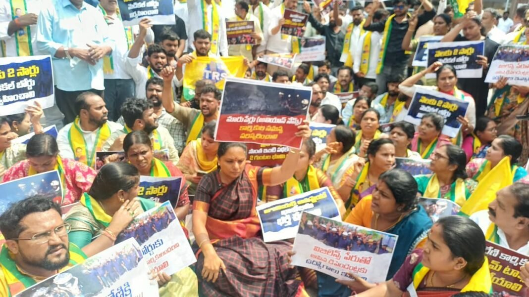 Kalvakuntla Kavitha lays siege to Singareni Bhavan
