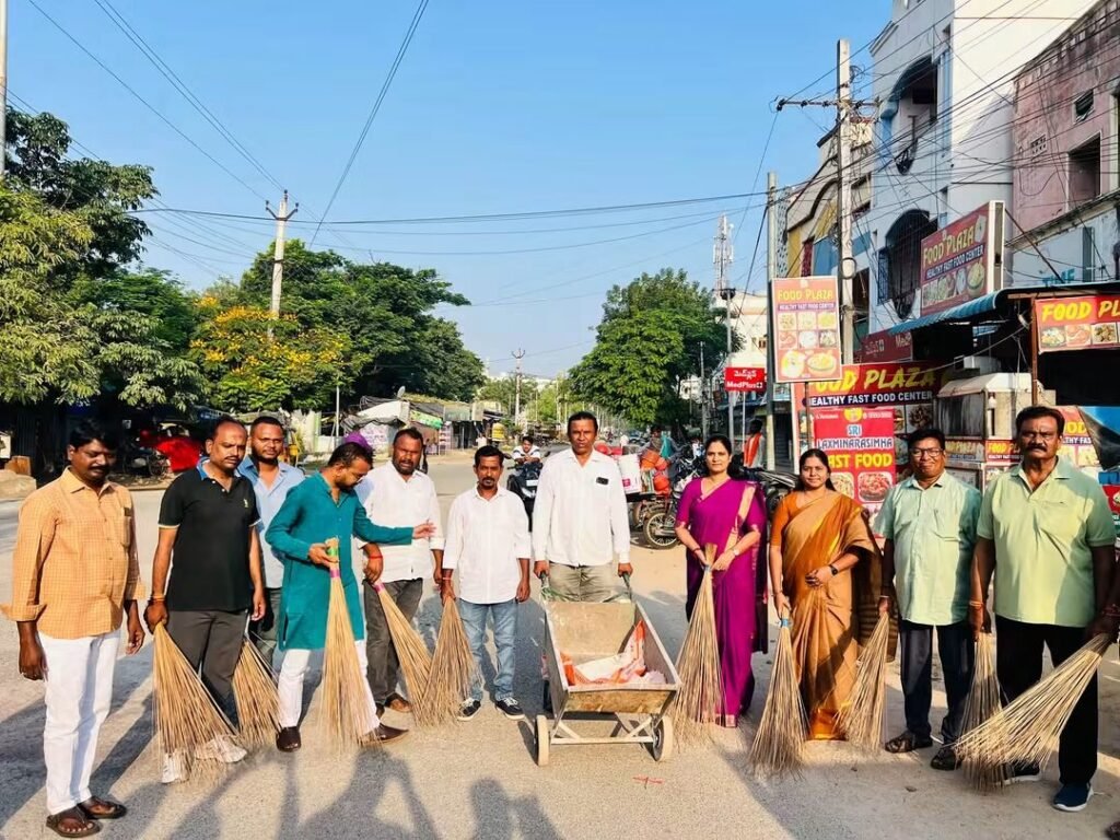 Swachh Bharat under the auspices of BJP SC Morcha