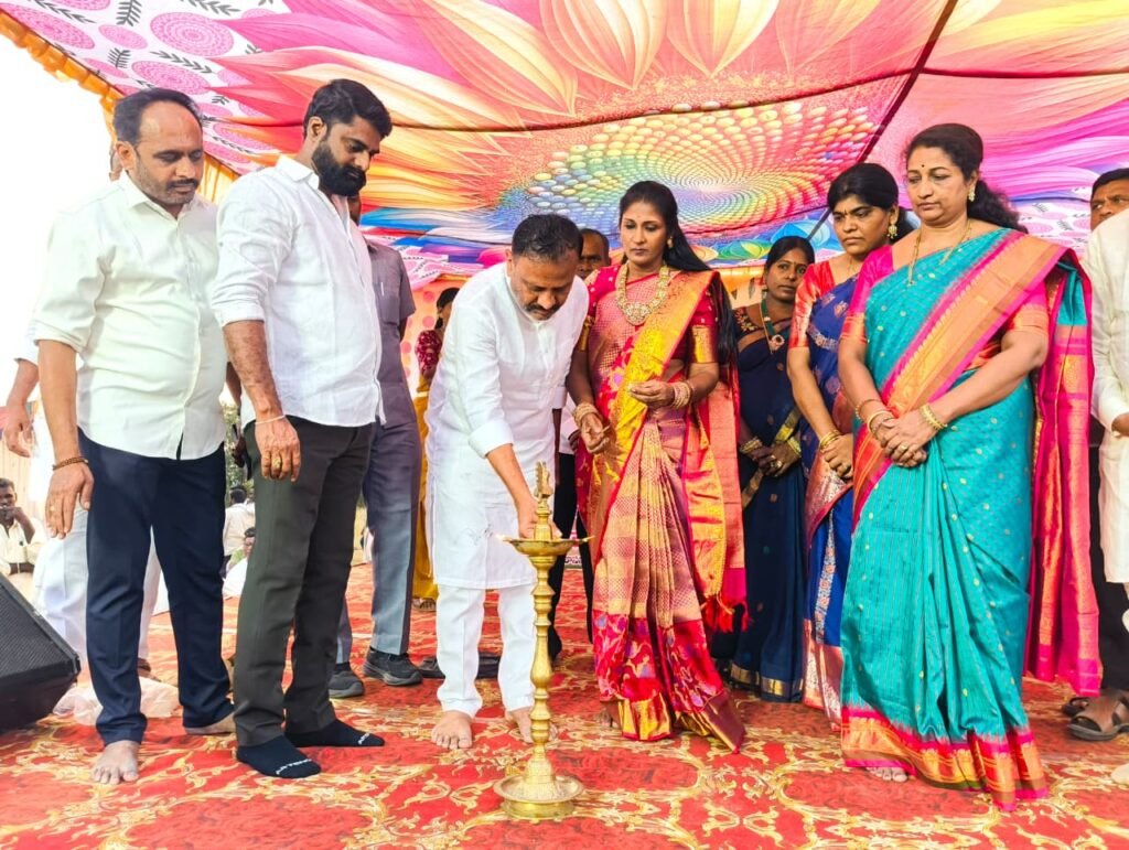 Grand Bathukamma Celebrations at Jukkal Gadda
