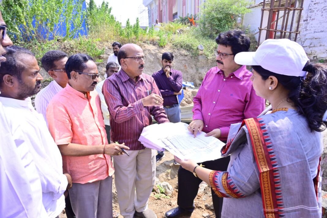 Pushkaram works must be expedited.