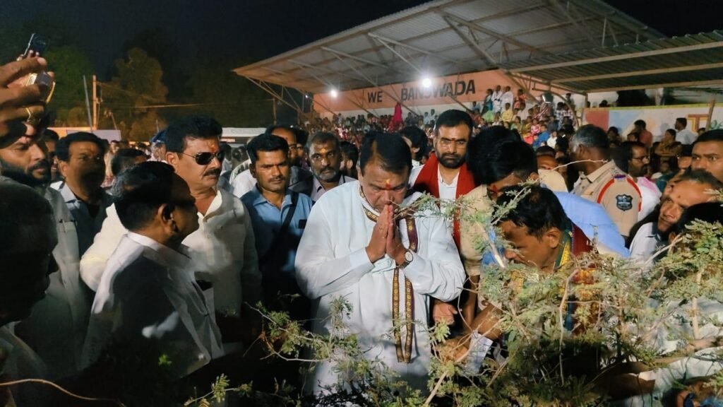 Ravana Dahan event held on a grand scale in Banswada