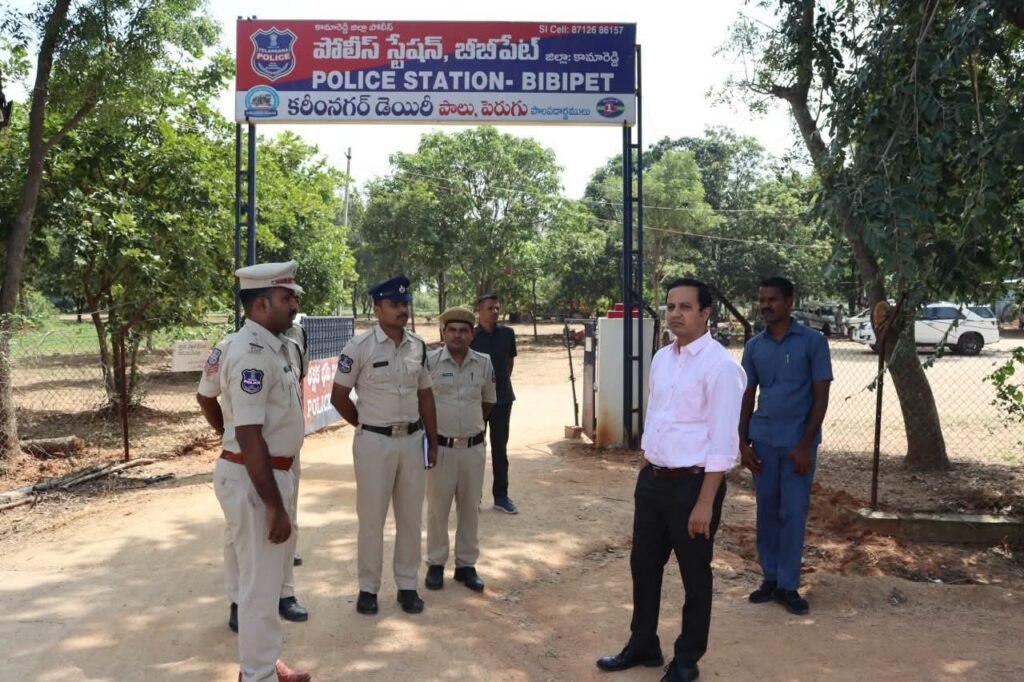 బీబీపేట్ పోలీస్ స్టేషన్ ను తనిఖీ చేసిన ఎస్పీ రాజేష్ చంద్ర