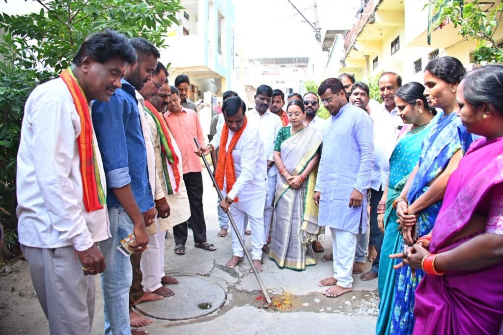 అభివృద్ధి కొరకు స్పెషల్ ఫండ్ ఇవ్వాలి