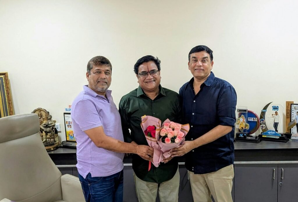 నరాల సుధాకర్ ను అభినందించిన దిల్ రాజు