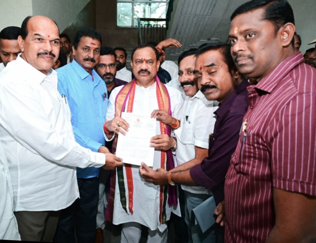 INTUC leaders met the PCC chief