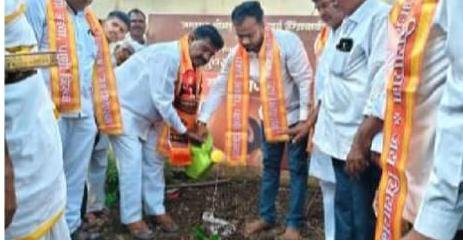 Former MLA Hanumanth Shinde extends solidarity to the Maha Padayatra
