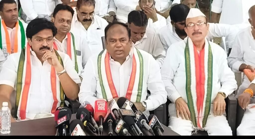 ఎంపి అరవింద్ భిక్షాటన చేయడం సిగ్గుగా అనిపించింది