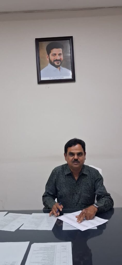 జిల్లా విద్యాశాఖాధికారిగా సాయాగౌడ్ బాధ్యతల స్వీకరణ