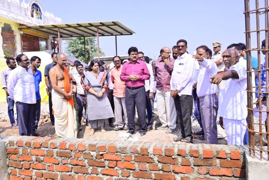 Pushkaram works must be expedited.