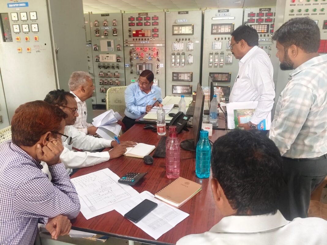 Director (Operations) Madhusudan reviewed the power supply situation