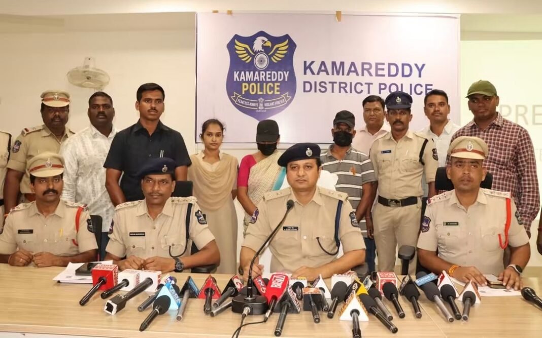 Elderly woman murdered for gold jewelry